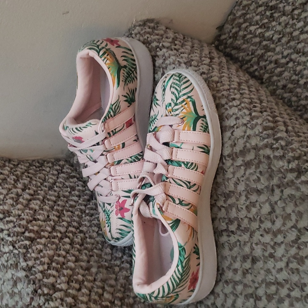 Kswiss